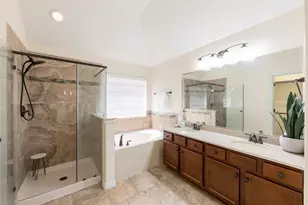 17831 Bella Ava Dr, Tomball, TX 77377 - Photo 12