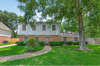 2239 Parkdale Drive, Houston, TX 77339 - Photo 4