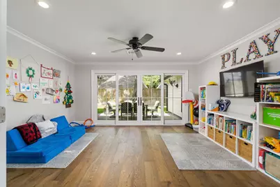 815 Thornvine Lane, Houston, TX 77079 - Photo 10