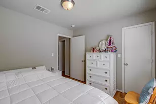 957 Oak Terrace Dr, Willis, TX 77378 - Photo 10