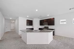 15102 Wiltshire Castle Ln, Houston, TX 77044 - Photo 4