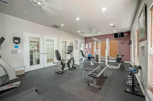 2255 Braeswood Park Dr, Houston, TX 77030 - Photo 14