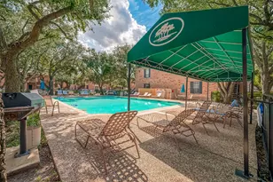 2255 Braeswood Park Dr, Houston, TX 77030 - Photo 16