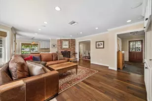 127 Fawnlake Dr, Houston, TX 77079 - Photo 12