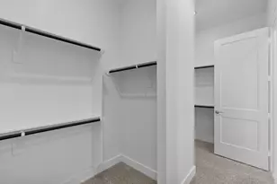 11919 Canal View Blvd, Mont Belvieu, TX 77523 - Photo 26