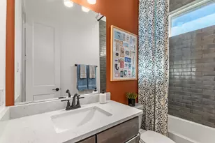 11919 Canal View Blvd, Mont Belvieu, TX 77523 - Photo 10