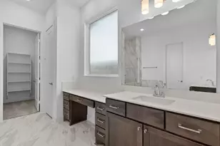 11919 Canal View Blvd, Mont Belvieu, TX 77523 - Photo 24