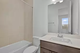 11919 Canal Vw Blvd, Mont Belvieu, TX 77523 - Photo 14