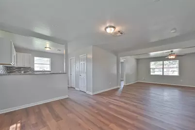 3918 Tavenor Lane, Houston, TX 77047 - Photo 8