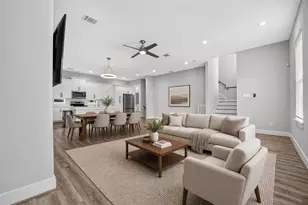 7814 De Priest St, Houston, TX 77088 - Photo 4