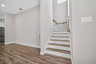 7814 De Priest St, Houston, TX 77088 - Photo 14
