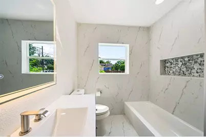 5317 Pease Street, Houston, TX 77023 - Photo 28