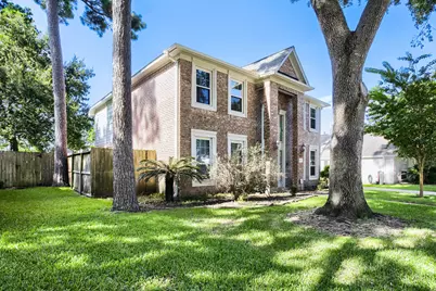 11819 Chateau Trail, Tomball, TX 77377 - Photo 2