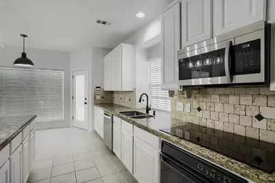 11819 Chateau Trail, Tomball, TX 77377 - Photo 12