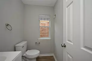 1502 Beaconshire Rd, Houston, TX 77077 - Photo 8