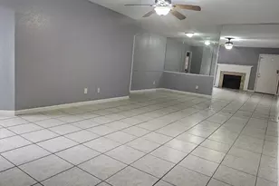 9700 Leawood Blvd, Houston, TX 77099 - Photo 2