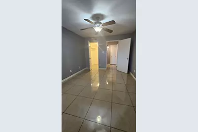 9700 Leawood Boulevard #1111, Houston, TX 77099 - Photo 12