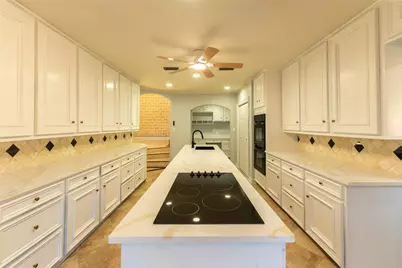 810 Ivy Wall Drive, Houston, TX 77079 - Photo 26