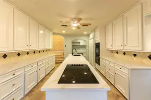 810 Ivy Wall Dr, Houston, TX 77079 - Photo 26