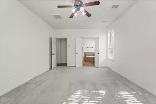 7 Canyon Wren Dr, Spring, TX 77389 - Photo 18