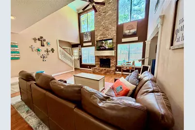 11918 Stillwater Drive, Houston, TX 77070 - Photo 10