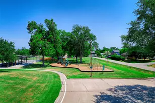 319 Leisure Ln, Montgomery, TX 77356 - Photo 18