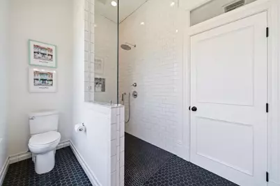 220 W 10th Street, Houston, TX 77008 - Photo 22