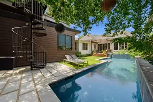 220 W 10th St, Houston, TX 77008 - Photo 24