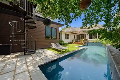 220 W 10th Street, Houston, TX 77008 - Photo 24