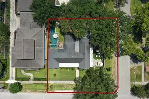 220 W 10th St, Houston, TX 77008 - Photo 32