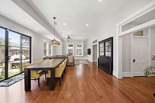 220 W 10th St, Houston, TX 77008 - Photo 6