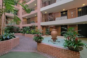 9333 Memorial Dr, Houston, TX 77024 - Photo 46