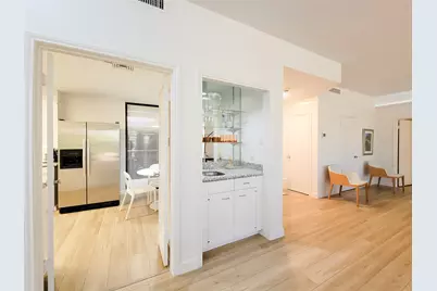 9333 Memorial Drive #410, Houston, TX 77024 - Photo 10