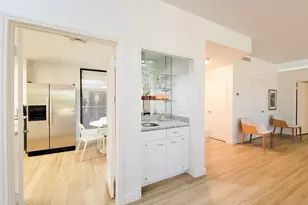 9333 Memorial Dr, Houston, TX 77024 - Photo 10