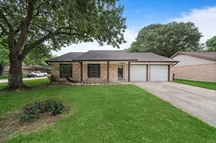 1617 Pecan Hollow St, Pearland, TX 77581 - Photo 1