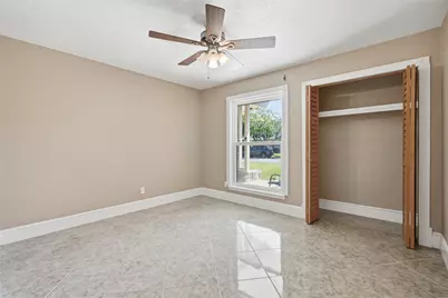 7706 Chantilly Circle, Galveston, TX 77551 - Photo 14