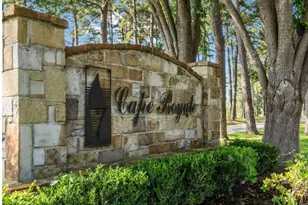 85 S Royale Greens Dr, Coldspring, TX 77331 - Photo 1