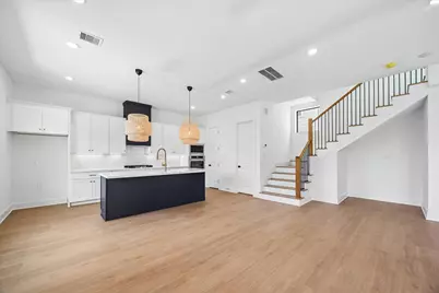 1323 W 22nd Street, Houston, TX 77008 - Photo 8