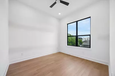 1323 W 22nd Street, Houston, TX 77008 - Photo 24