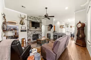 19206 Blue Cove Ct, Cypress, TX 77433 - Photo 8
