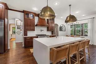 636 W Lake Dr, Livingston, TX 77351 - Photo 6