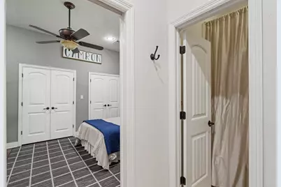636 W Lake Drive, Livingston, TX 77351 - Photo 36