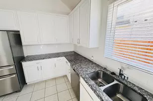 559 Long Beach Bay Dr, Katy, TX 77493 - Photo 8