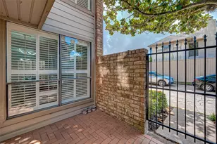1908 Augusta Dr, Houston, TX 77057 - Photo 4