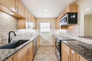 13013 Nyack Dr, Houston, TX 77089 - Photo 6