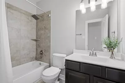 7915 Stratford Hall Drive, Rosharon, TX 77583 - Photo 14