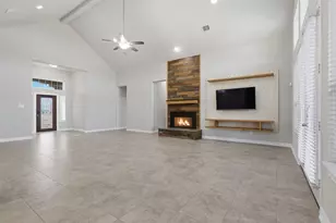 7915 Stratford Hall Dr, Rosharon, TX 77583 - Photo 8
