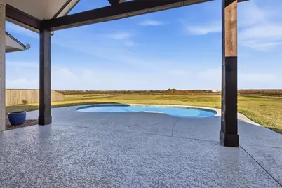 7915 Stratford Hall Drive, Rosharon, TX 77583 - Photo 1