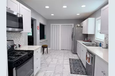 3834 Rosedale Street, Houston, TX 77004 - Photo 2