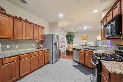 30 Trafalgar Place, Conroe, TX 77384 - Photo 10